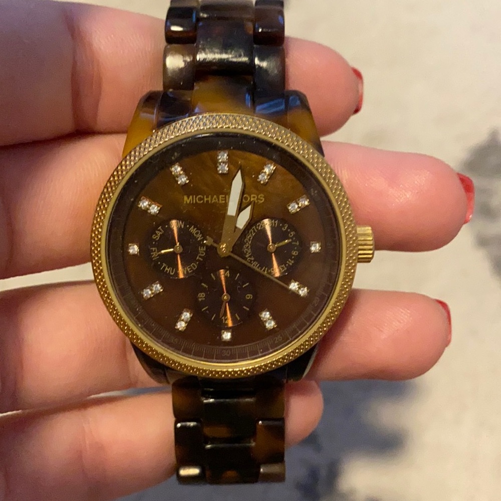 Michael Kors Women’s Jet Set Tortoise shell Watch